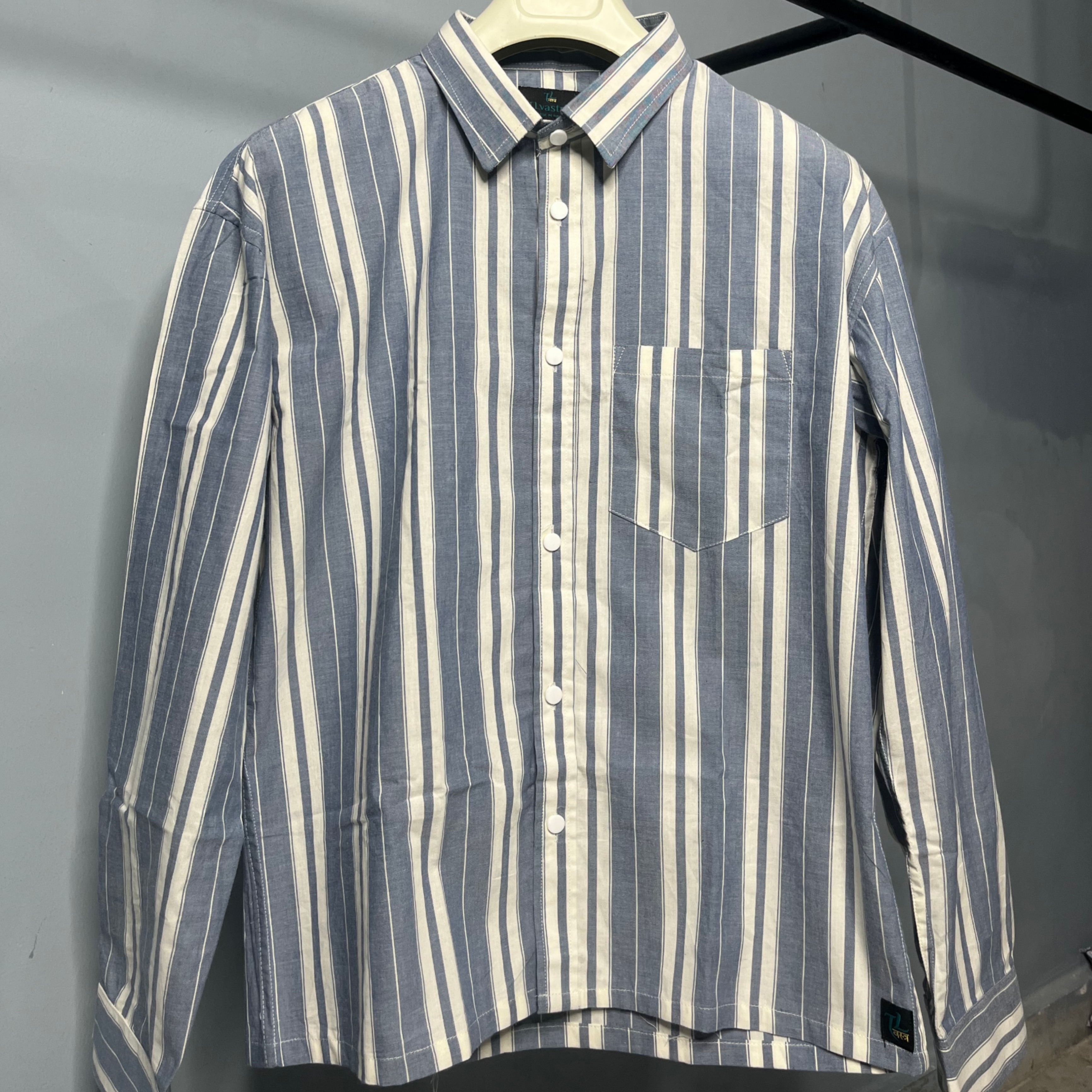 TL VASTRA BOXY FIT STRIPED SHIRT